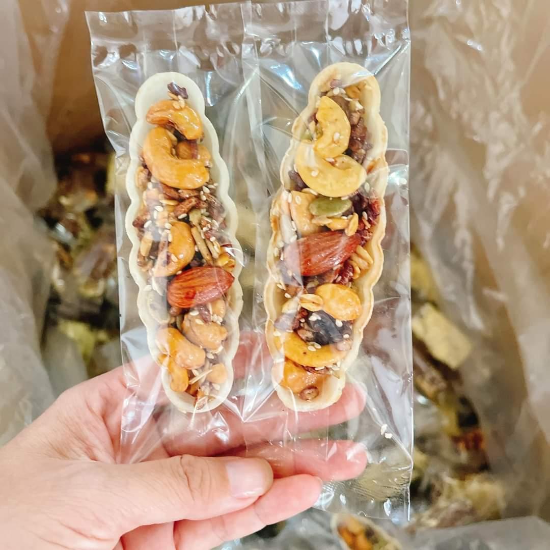 Bánh Thuyền Mix Hạt